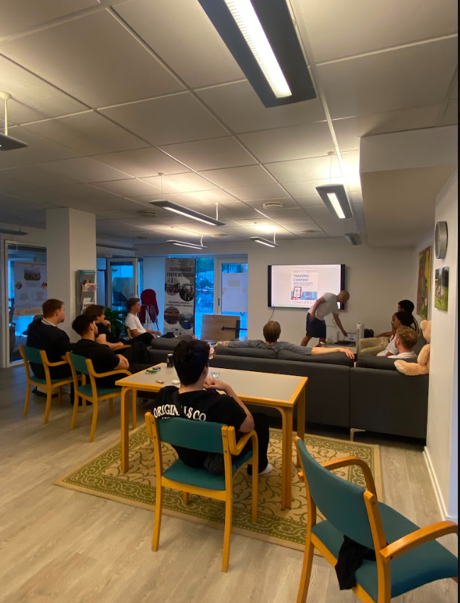 Youth Workshop at the CYN Office: Digital Reading and Media Awareness 💻🔎 article image
